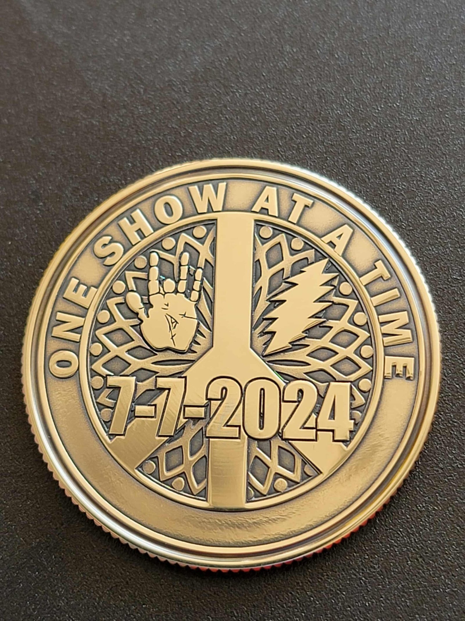 Layered Mandala Stealie Recovery Anniversary Medallion - Image 3