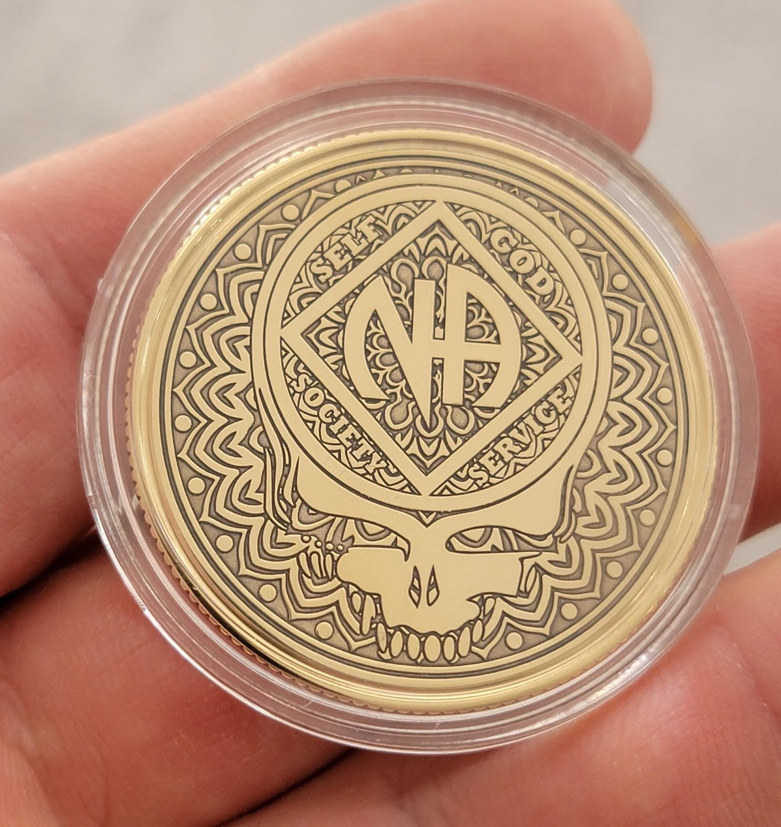 NA Stealie Anniversary Coin: Personalized Recovery Gift - Image 3